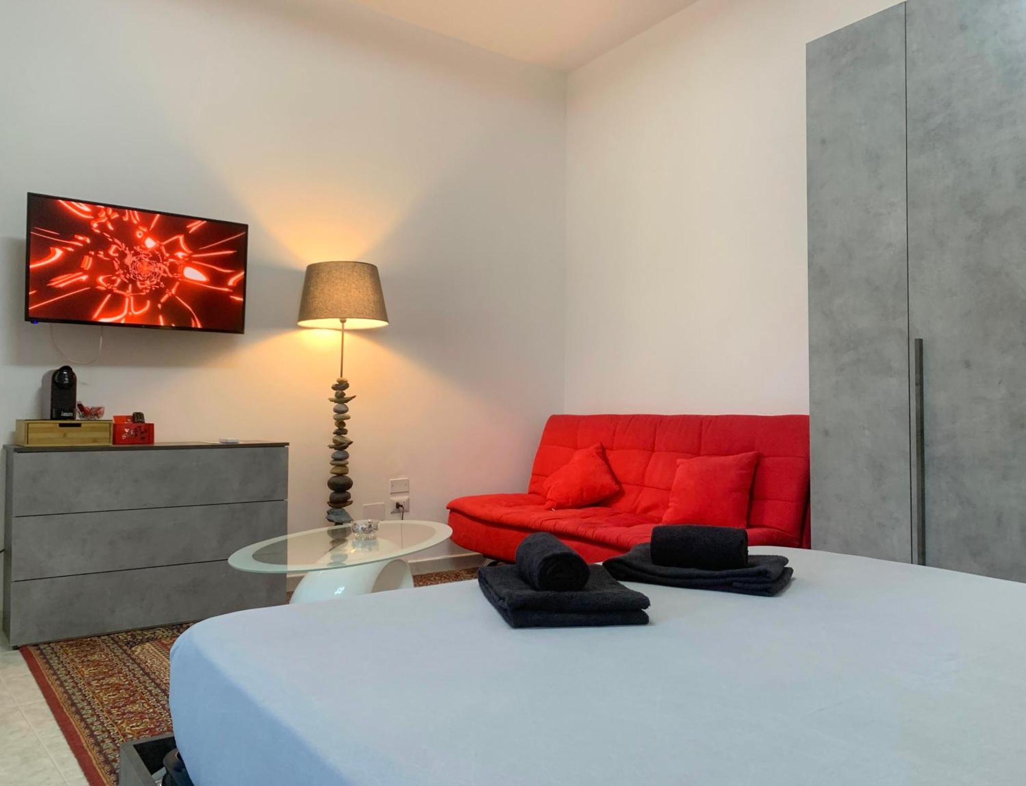 Mini Red Hub - Design Apartment Sant'Agapito Exterior foto